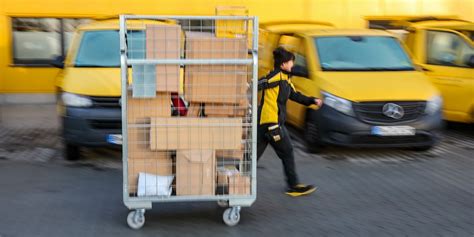 DHL Paketshop Karlstraße 90 Kiosk Große in Braunschweig .